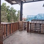 Awning rumah kayu seraya